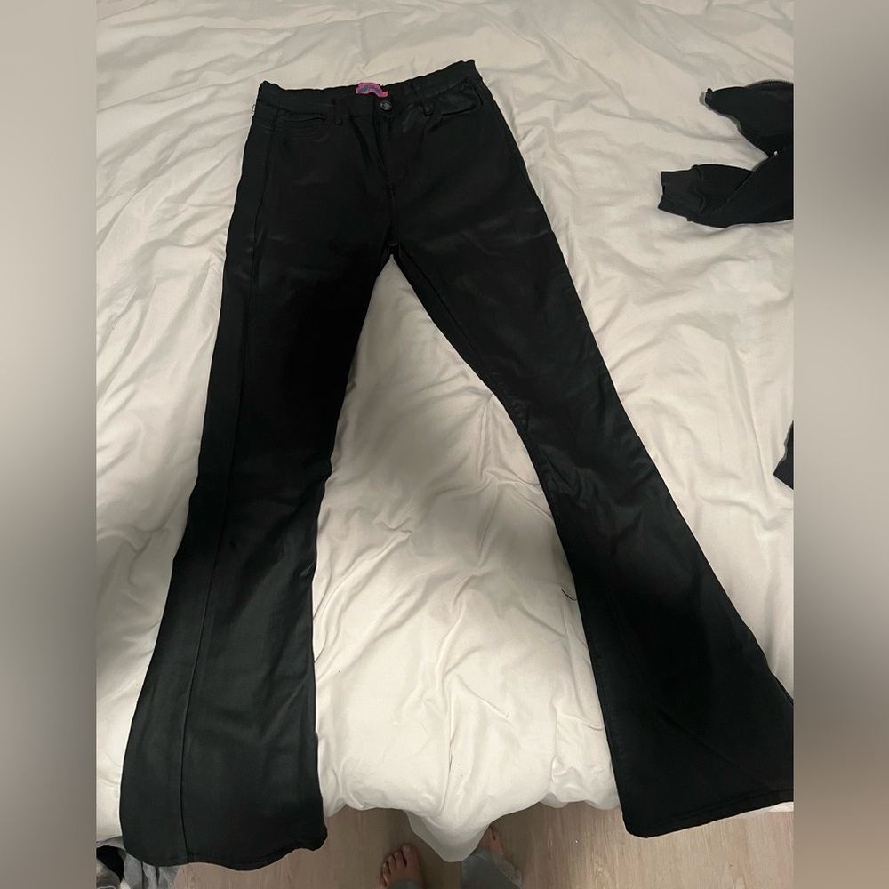 EDIKTED FAUX LEATHER PANTS